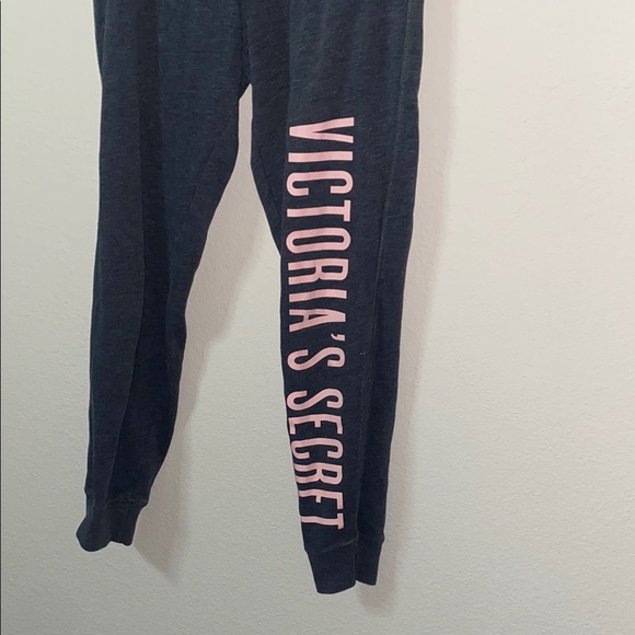 🐚Victoria's Secret Grey Joggers with Pink Logo up the left leg! - Picture 3 of 12